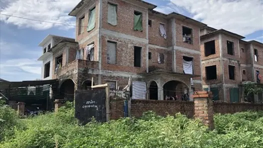 Đánh thuế để ngăn nhà bỏ hoang, đất bỏ không